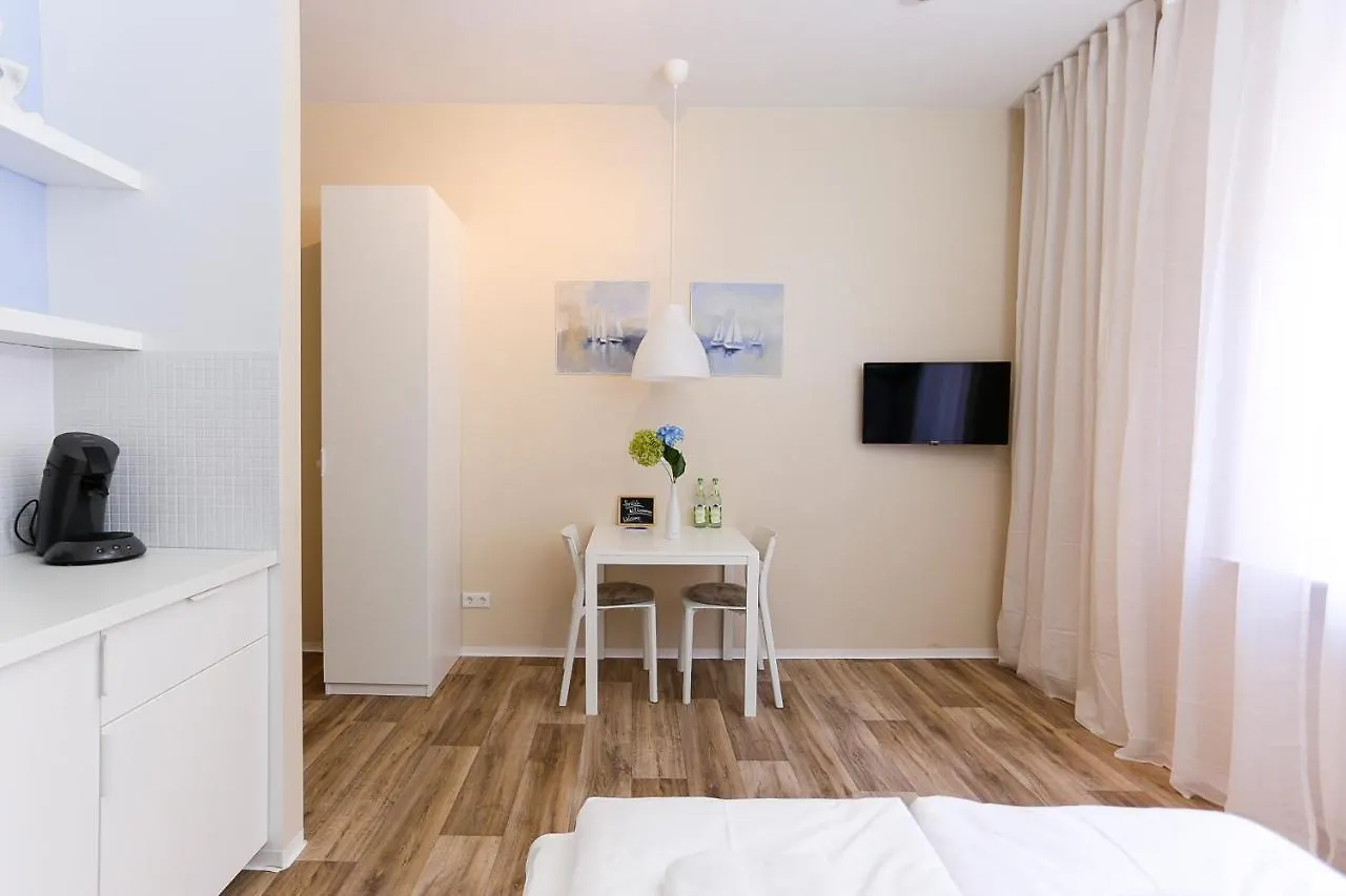 Guest house Guesthouse Koehn51, Zentral Gelegene, Stilvoll Eingerichtete Zimmer Mit Eigener Teekueche Nuremberg Germany
