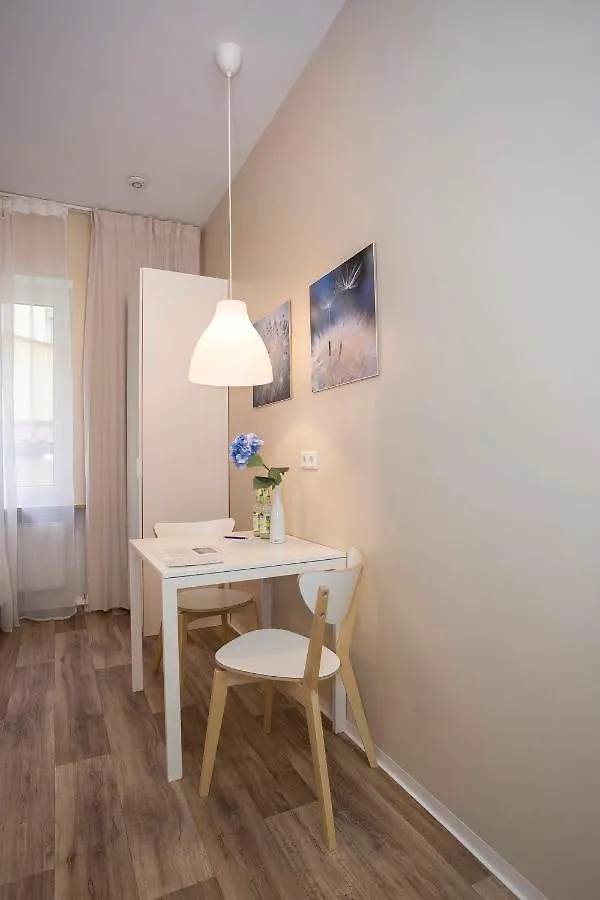Guesthouse Koehn51, Zentral Gelegene, Stilvoll Eingerichtete Zimmer Mit Eigener Teekueche Nuremberg Guest house