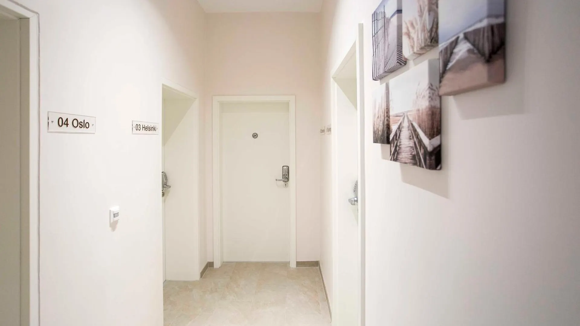 Guesthouse Koehn51, Zentral Gelegene, Stilvoll Eingerichtete Zimmer Mit Eigener Teekueche Nuremberg